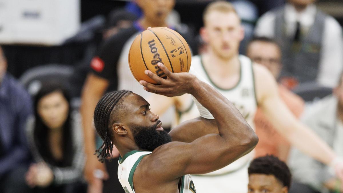Celtics’in Warriors’a karşı tarihi dayağı ve aşağılaması
